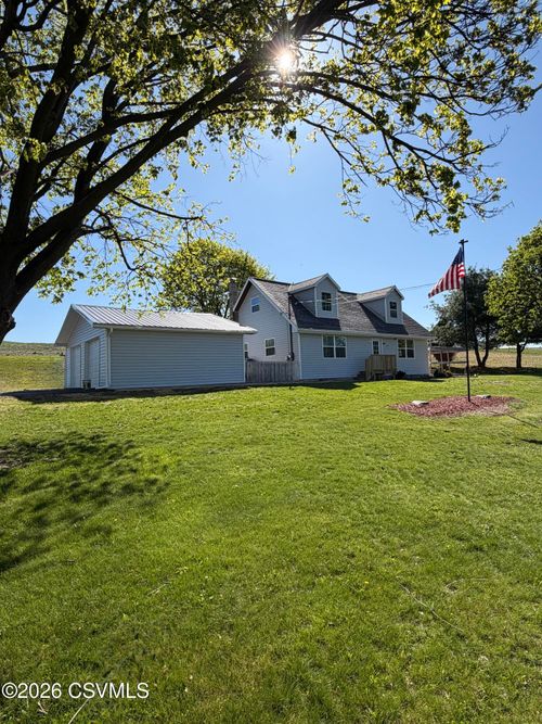 909 Numidia Dr, Catawissa, PA, 17820-8210 | Card Image