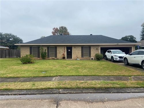 3815 Ellis St, Alexandria, LA, 71302-2229 | Card Image