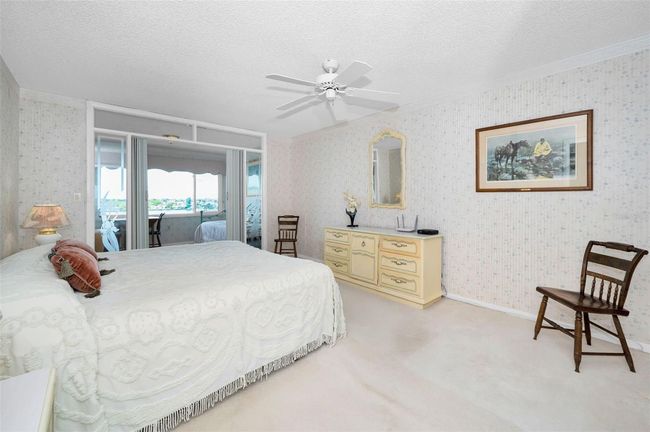 Primary Bedroom | Image 14