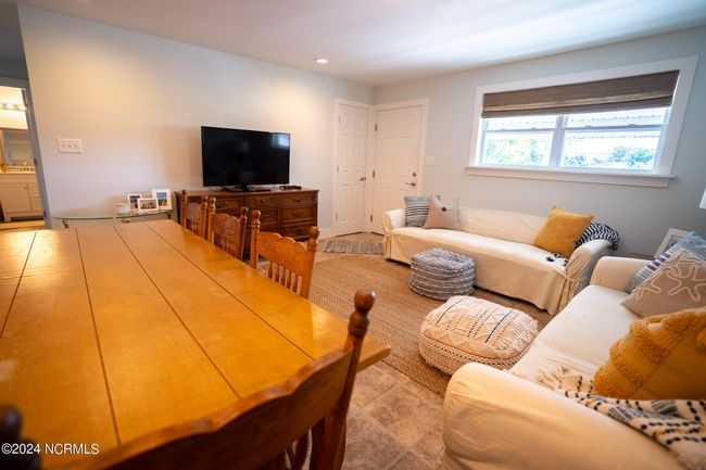 APT-15 - 109 Cedar Ln, Condo with 1 bedrooms, 1 bathrooms and null parking in Cedar Point NC | Image 11
