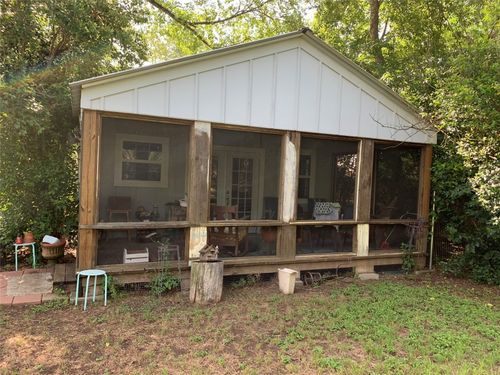1704 Wilson St, Bastrop, TX, 78602-2426 | Card Image