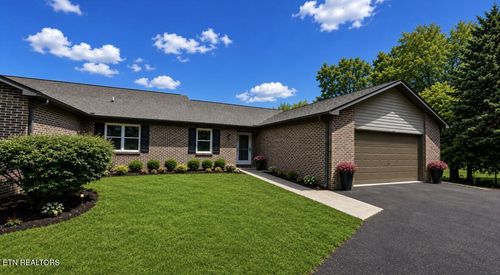 330 Villa Dr, Seymour, TN, 37865-5966 | Card Image