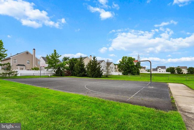 41 Tall Oaks Ct, House other with 4 bedrooms, 3 bathrooms and null parking in Old Bridge NJ | Image 29