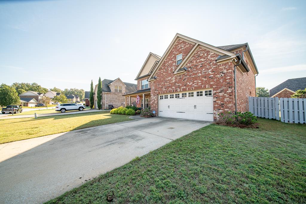 Maggy Ct, Phenix City, AL 36867