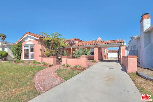 2709 W 82nd Pl, Inglewood, CA, 90305-1437 | Card Image