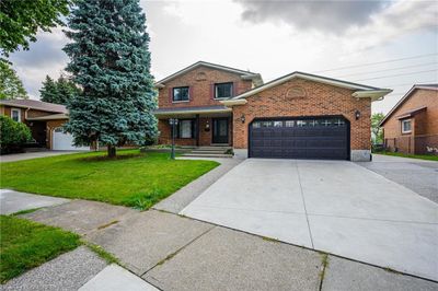 7102 Burbank Cres, House other with 4 bedrooms, 2 bathrooms and 5 parking in Niagara Falls ON | Image 1