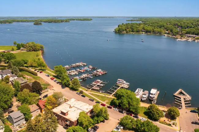 151 Bell St, House other with 4 bedrooms, 4 bathrooms and null parking in Excelsior MN | Image 5