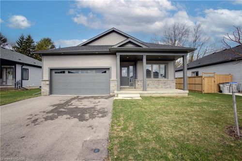 160 Ellen Street, Atwood, ON, N0G1B0 | Card Image