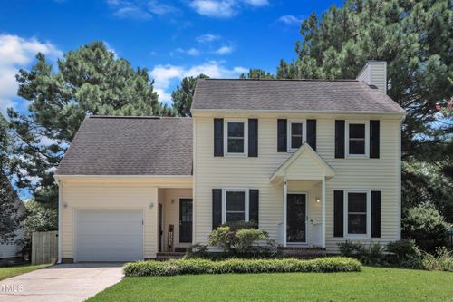 204 Perry Farms Dr, Apex, NC, 27502-1203 | Card Image