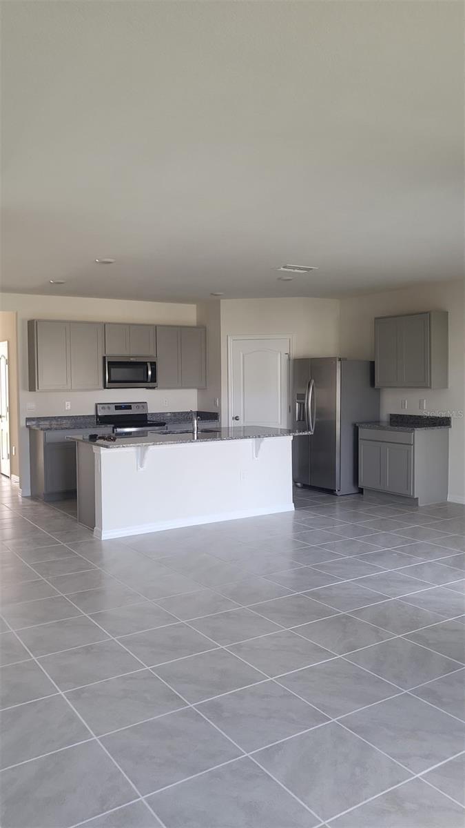 Residential Lease in HAINES CITY