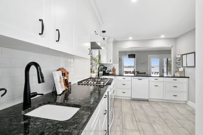 8 Parker Dr, House other with 4 bedrooms, 3 bathrooms and 6 parking in Roseneath ON | Image 19