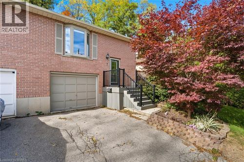 7 Acres St, Paris, ON, N3L2E8 | Card Image