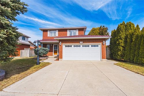 110 Highbury Dr, Stoney Creek, ON, L8J3P4 | Card Image