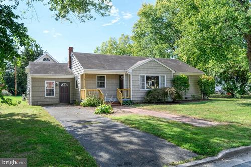 304 W Oak Ave, EASTON, MD, 21601-3325 | Card Image