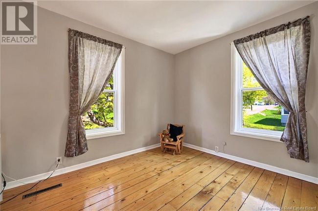 25 Central St, House other with 5 bedrooms, 3 bathrooms and null parking in Campbellton NB | Image 29