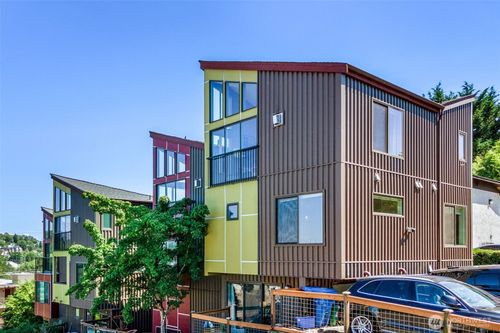 b-3028 Sw Avalon Way, Seattle, WA, 98126-2662 | Card Image