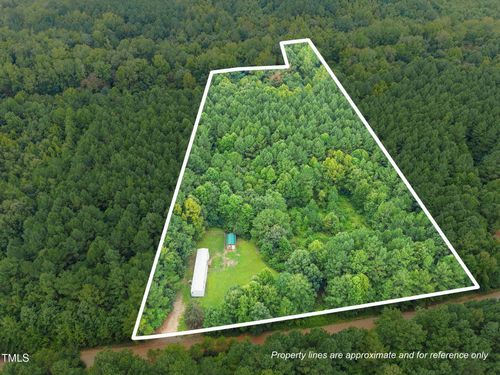 351 Melinda Ln, Henderson, NC, 27537-3193 | Card Image