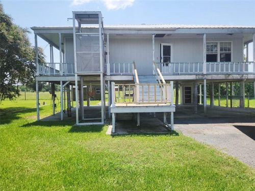 213 Leve St, Chauvin, LA, 70344-3208 | Card Image