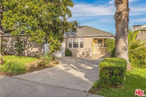 1106 Orange Grove Ave, San Fernando, CA, 91340 | Card Image