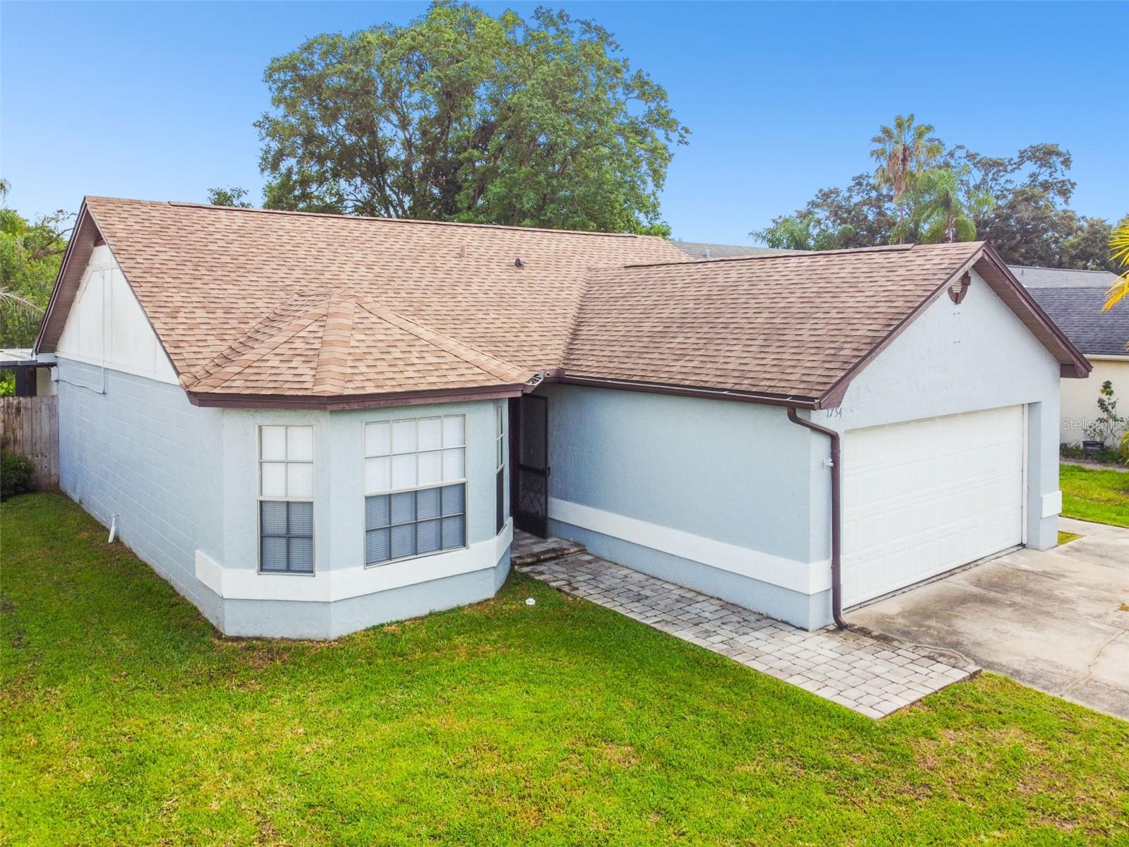 Tarah Trace Dr, Brandon, FL 33510
