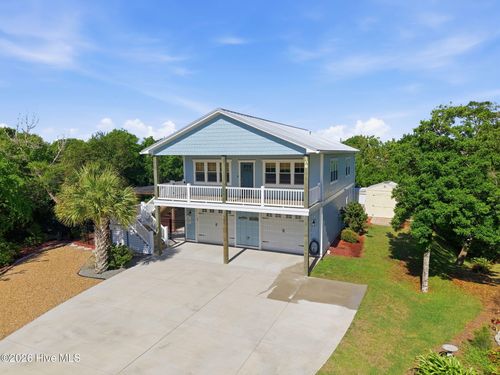 108 Dorothy Ct, Emerald Isle, NC, 28594-2409 | Card Image