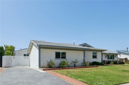 17148 Stare St, Northridge, CA, 91325-1646 | Card Image