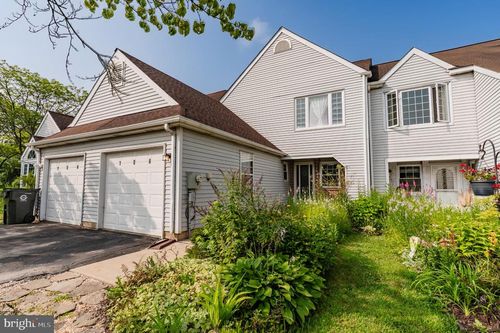106 Wigton Cir, PERKASIE, PA, 18944-4132 | Card Image