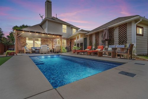 11513 Shadow Creek Dr, Manor, TX, 78653-3891 | Card Image