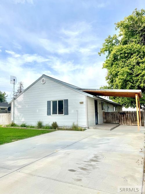 575 Winston Ave, Idaho Falls, ID, 83401-3029 | Card Image