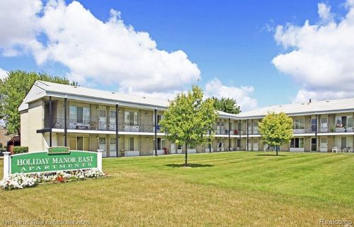 16425 E 12 Mile Rd - 1 Bed Units, Roseville, MI, 48066 | Card Image
