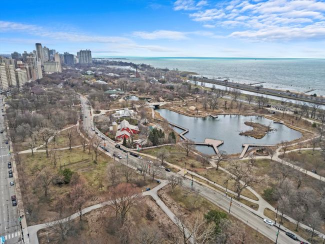 APT-1409 - 1850 N Clark St, Condo with 3 bedrooms, 3 bathrooms and 2 parking in CHICAGO IL | Image 39