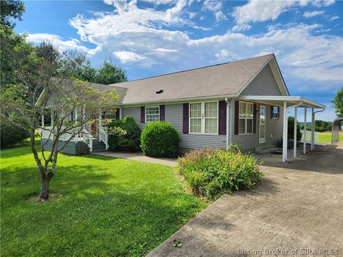 5818 E Rolling Meadows Dr, Pekin, IN, 47165-8911 | Card Image