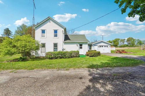 3179 Sinbad Rd, Dodgeville, WI, 53533-8557 | Card Image