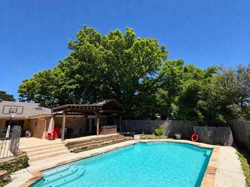 1214 Fawn Ridge Dr, Duncanville, TX, 75137-3623 | Card Image