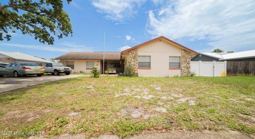 880 Williamsburg Dr, Titusville, FL, 32780-4937 | Card Image