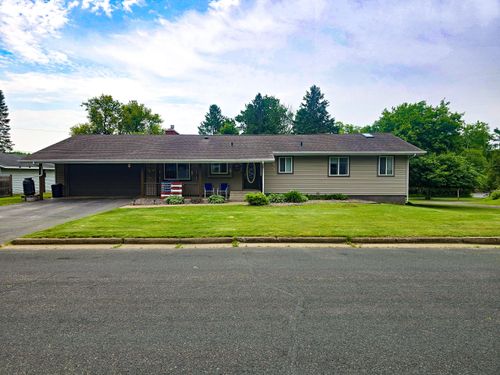 216 Phillips Ave W, Ladysmith, WI, 54848-2132 | Card Image