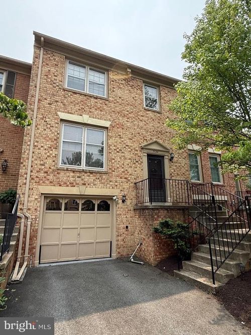 7136 Swansong Way, BETHESDA, MD, 20817-1251 | Card Image