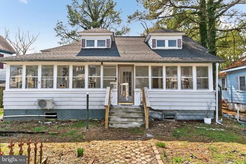 7 Cove St, CRISFIELD, MD, 21817-1605 | Card Image