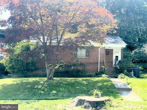 8712 Sundale Dr, SILVER SPRING, MD, 20910-5038 | Card Image