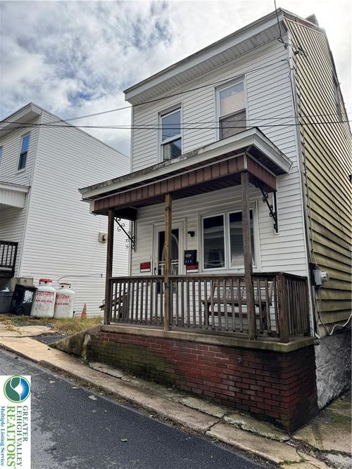 318 W Chester, Shenandoah Boro, PA, 17976 | Card Image