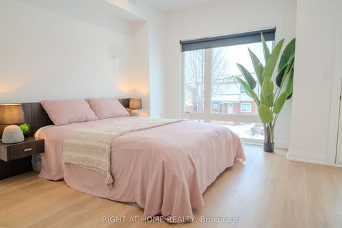 3-55 Innes Avenue, York, ON, M6E1N1 | Card Image