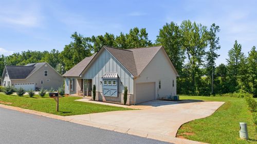 248 Autumn Glen Dr, Spartanburg, SC, 29303-4305 | Card Image