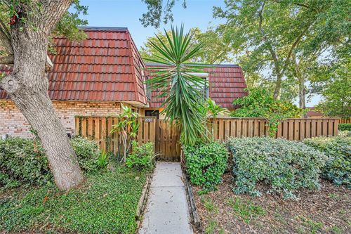 2707 12th Ct, PALM HARBOR, FL, 34684-3841 | Card Image
