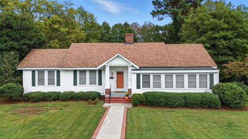 500 First Ave, Farmville, VA, 23901-2002 | Card Image