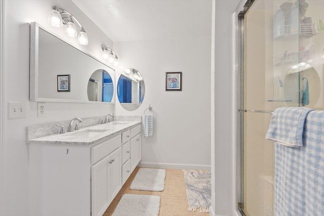 6 Wood St, House other with 4 bedrooms, 3 bathrooms and 5 parking in Upton MA | Image 37