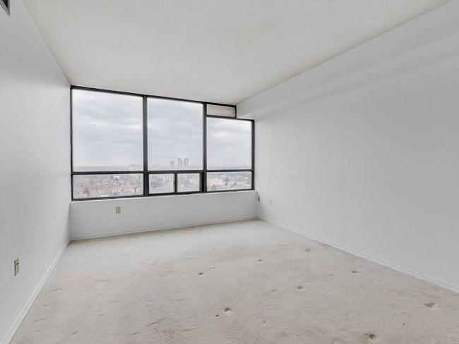 PH-206 - 7440 Bathurst St, Condo with 2 bedrooms, 2 bathrooms and 2 parking in Thornhill ON | Image 17