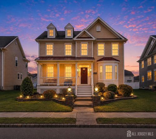 7 Colemantown Dr, Chesterfield, NJ, 08515-9788 | Card Image