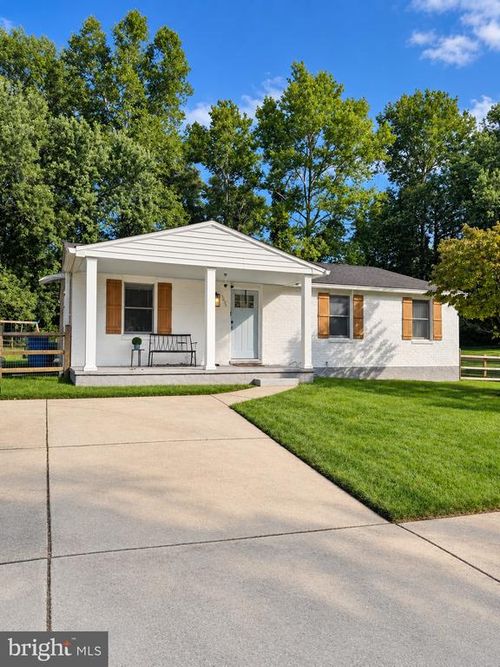 2611 Bradwell Ct, PARKVILLE, MD, 21234-1518 | Card Image