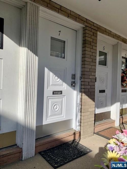 1120 50th St, North Bergen, NJ, 07047-3143 | Card Image