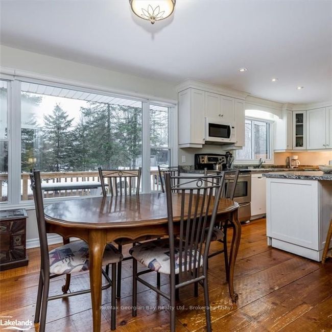 43 Pinecone Ave, House other with 3 bedrooms, 1 bathrooms and 1 parking in Tiny ON | Image 12
